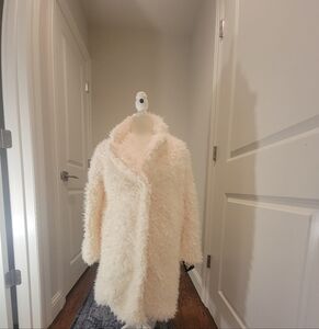 Art Class L(10-12) Girls. Long Faux Fur Ivory White Coat Jacket